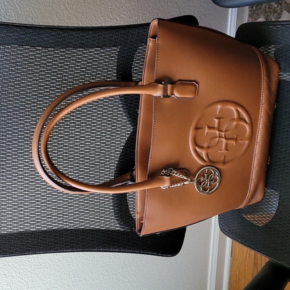 Purse - Picture 2 of 2